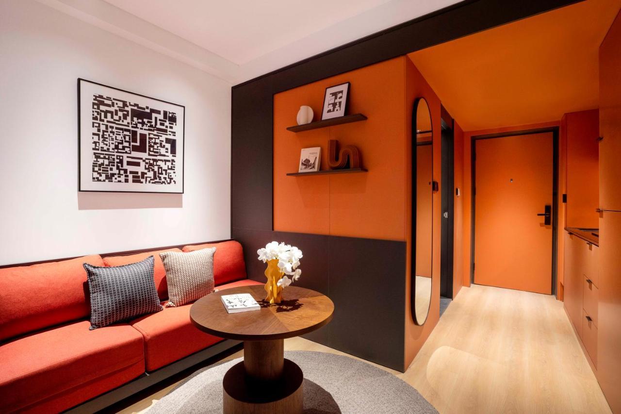Base-Beijing Wangfujing Serviced Apartment- In Hutong &Bike Rental &Close To Forbidden City, Tian'Anmen Square &Subway Nearby &Free Coffee &Washing Machine,Kitchen &Restaurant Discount &English Speaking &High Speed Free Wifi Экстерьер фото